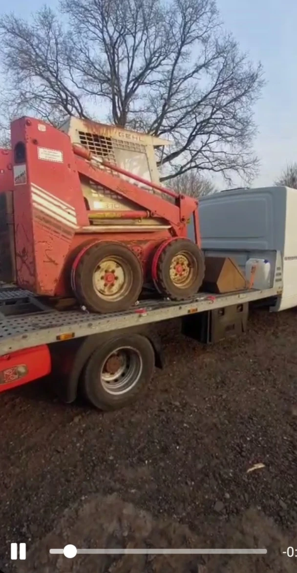 Мини челни товарачи GEHL Sl4610, снимка 5 - Индустриална техника - 54085702