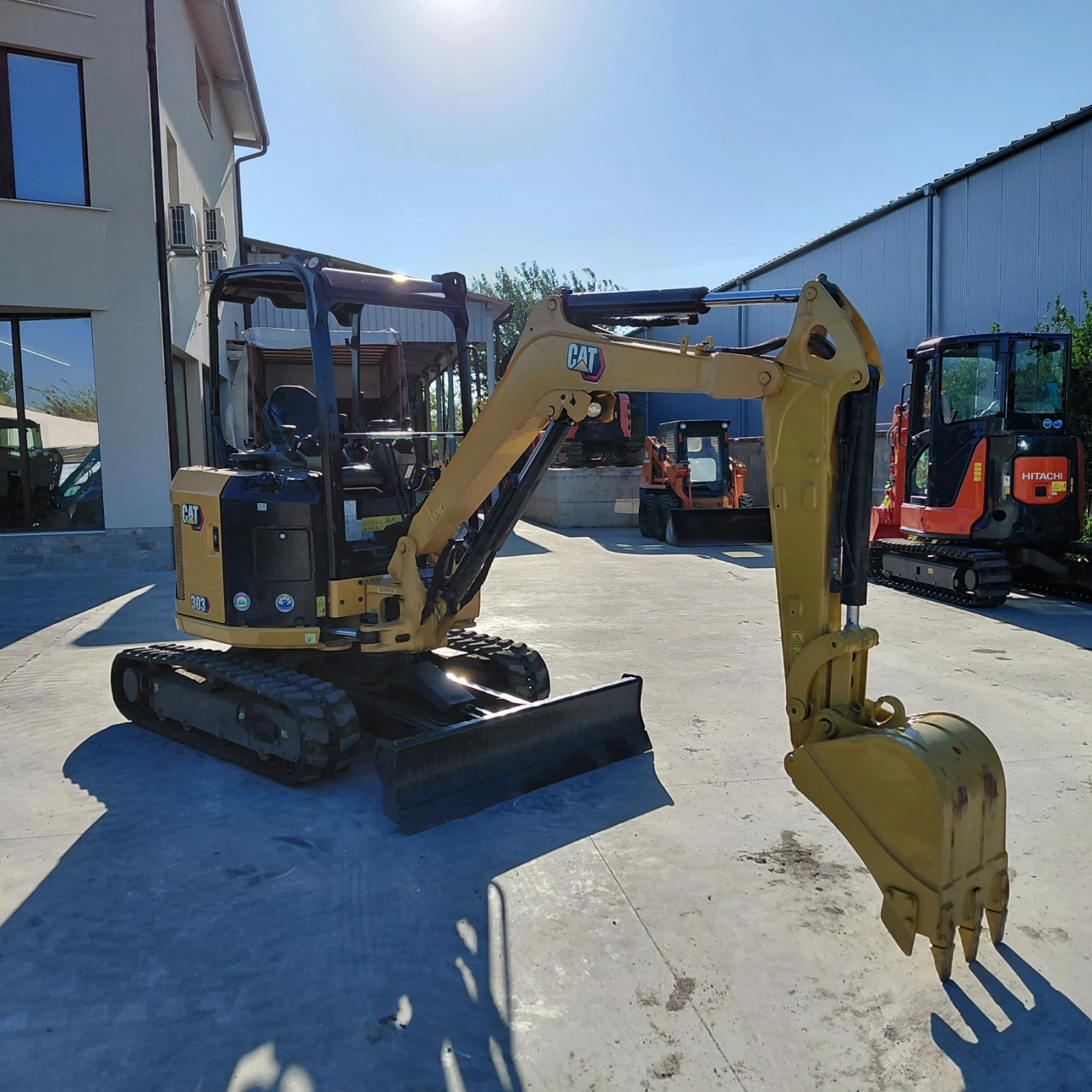����� Cat 303CR * �������� *  | Mobile.bg � ����������� 7