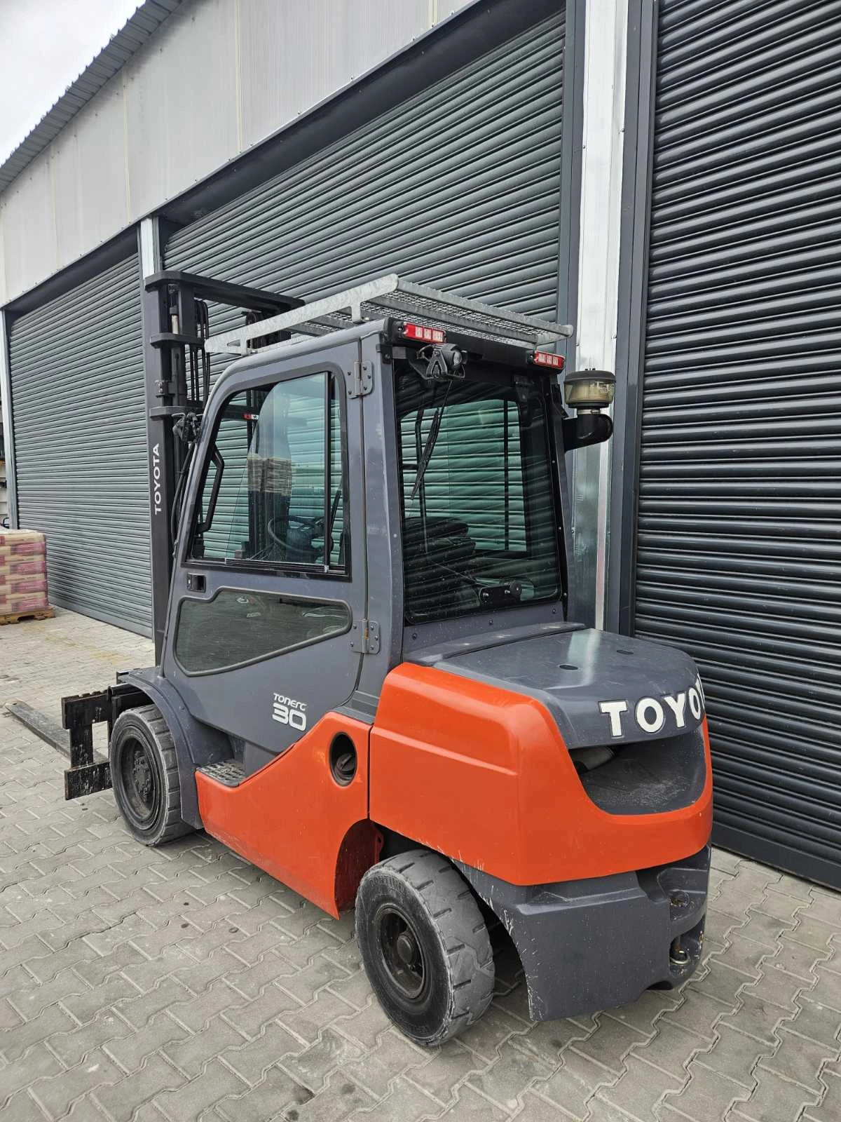 ������� Toyota SFD30F ����� 3� | Mobile.bg � ����������� 5