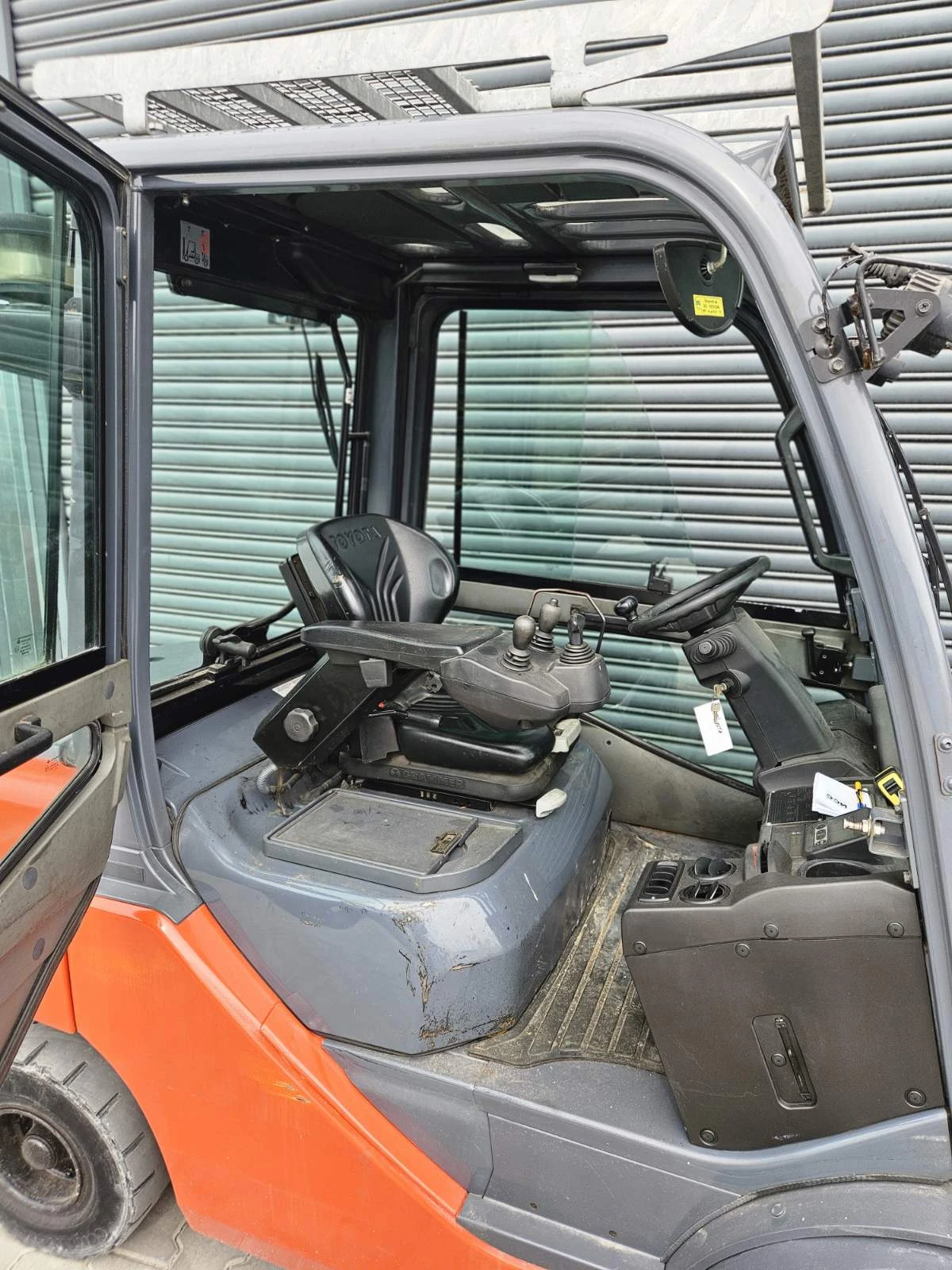 ������� Toyota SFD30F ����� 3� | Mobile.bg � ����������� 2