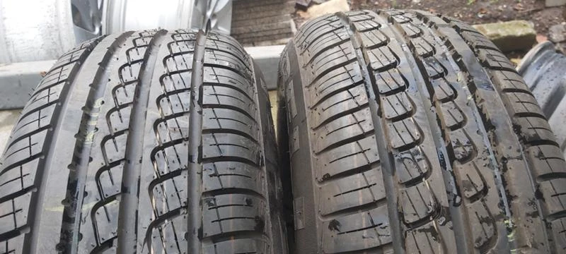 Гуми Летни 205/60R16, снимка 1 - Гуми и джанти - 32788195