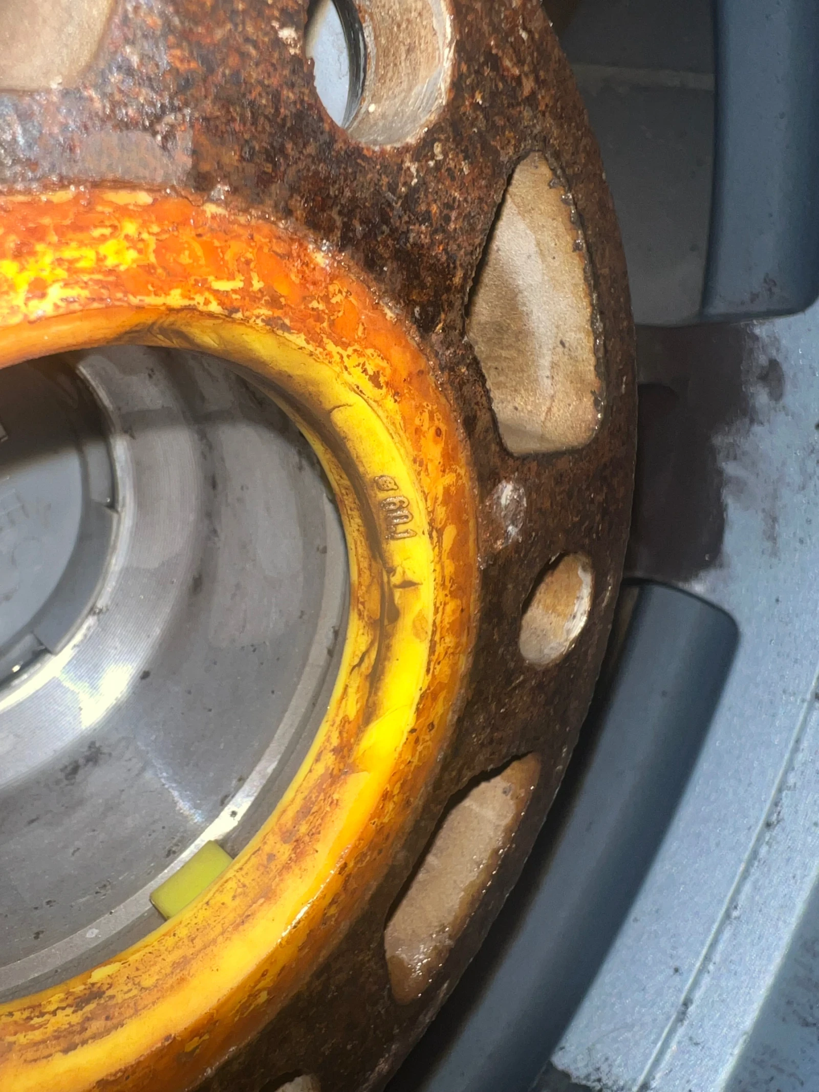 ������ | Mobile.bg � ����������� 14