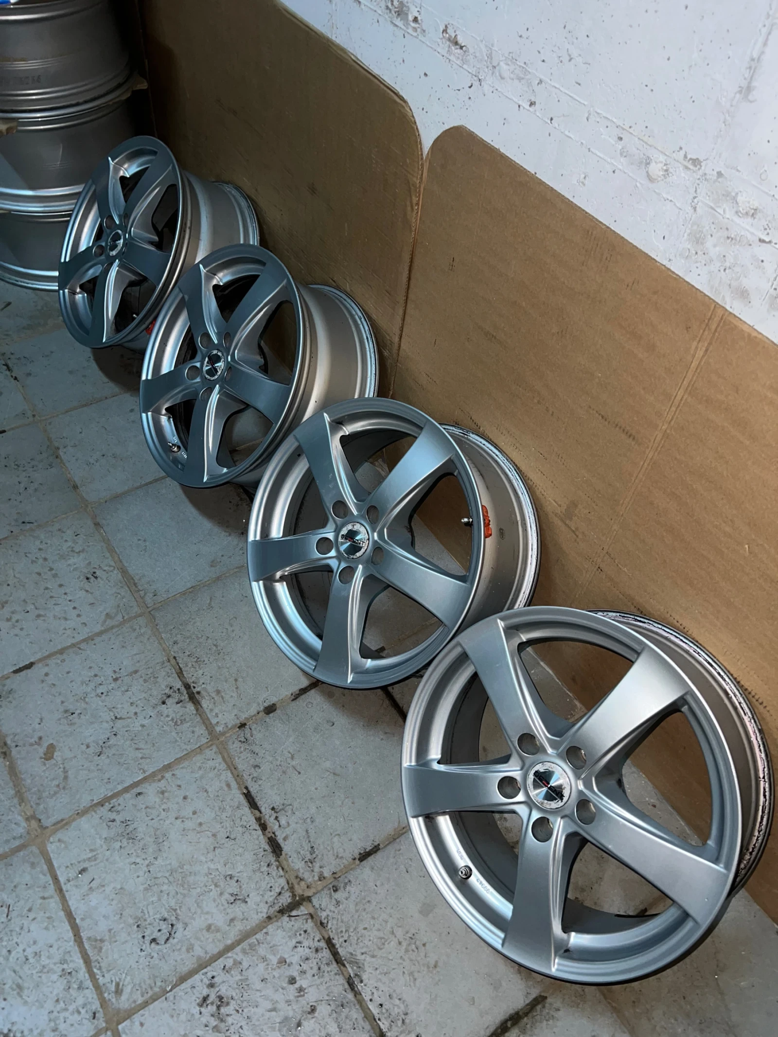 ������ | Mobile.bg � ����������� 5