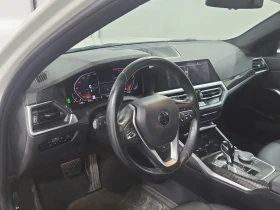 BMW 330 I XDRIVE, снимка 9
