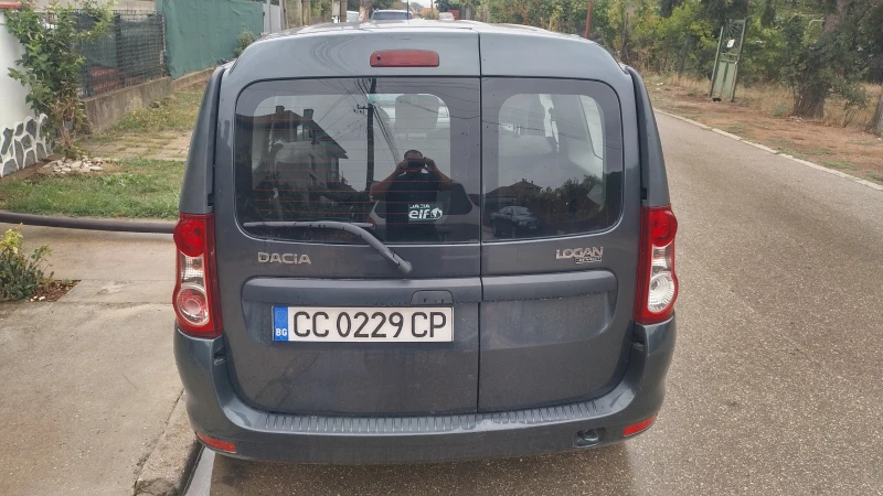 Dacia Logan, снимка 2 - Автомобили и джипове - 48564711