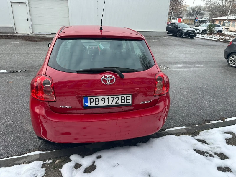 Toyota Auris, снимка 4 - Автомобили и джипове - 48685947