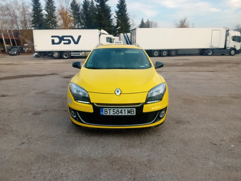 Renault Megane 1.6 dci, снимка 3 - Автомобили и джипове - 48951683