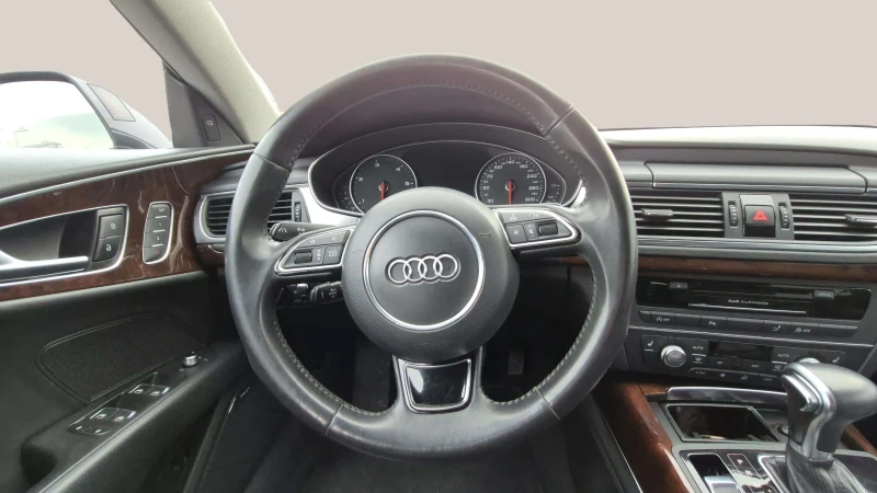 Audi A7 3.0 D, снимка 10 - Автомобили и джипове - 48970711