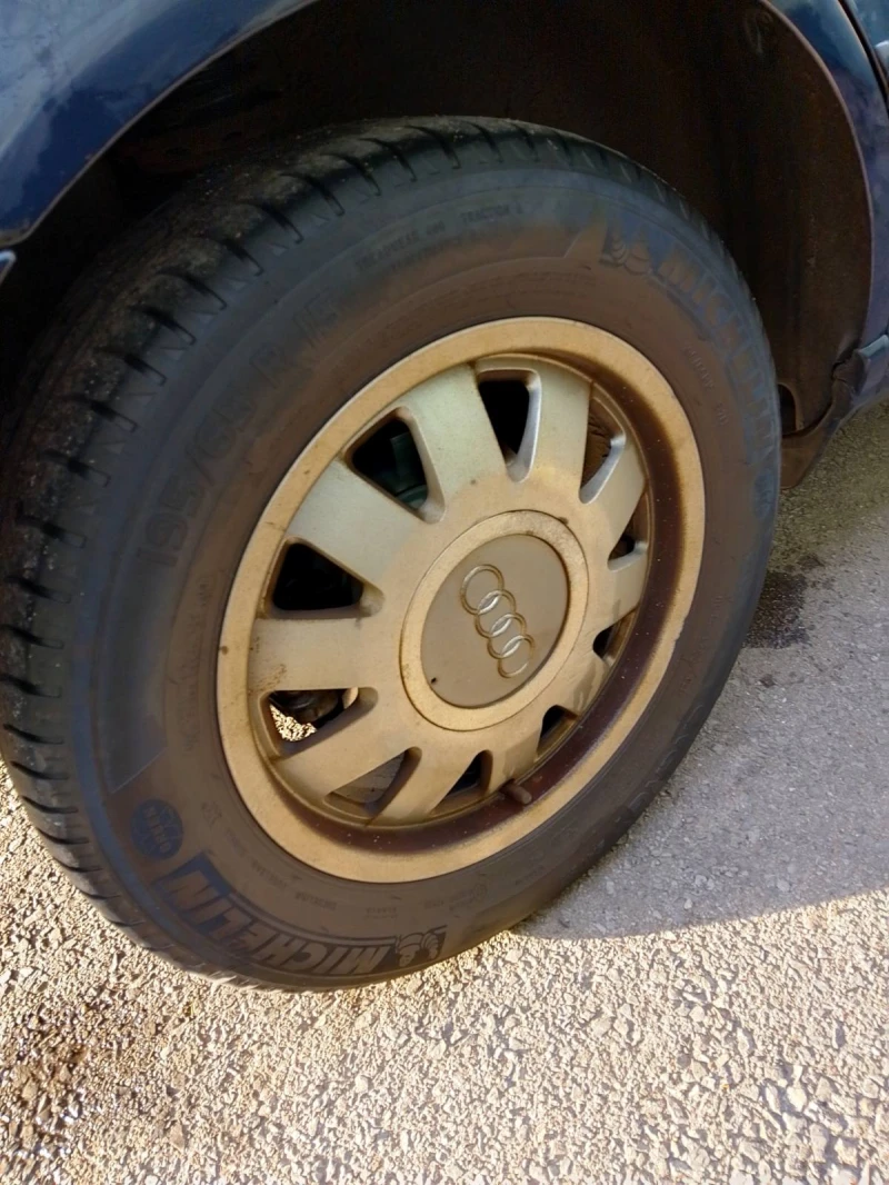 Audi A4 1.9 TDI уникат, снимка 4 - Автомобили и джипове - 51543708