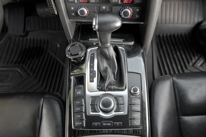 Audi A6 Allroad 3.0TDI/ALLROAD/18, снимка 14 - Автомобили и джипове - 52068607