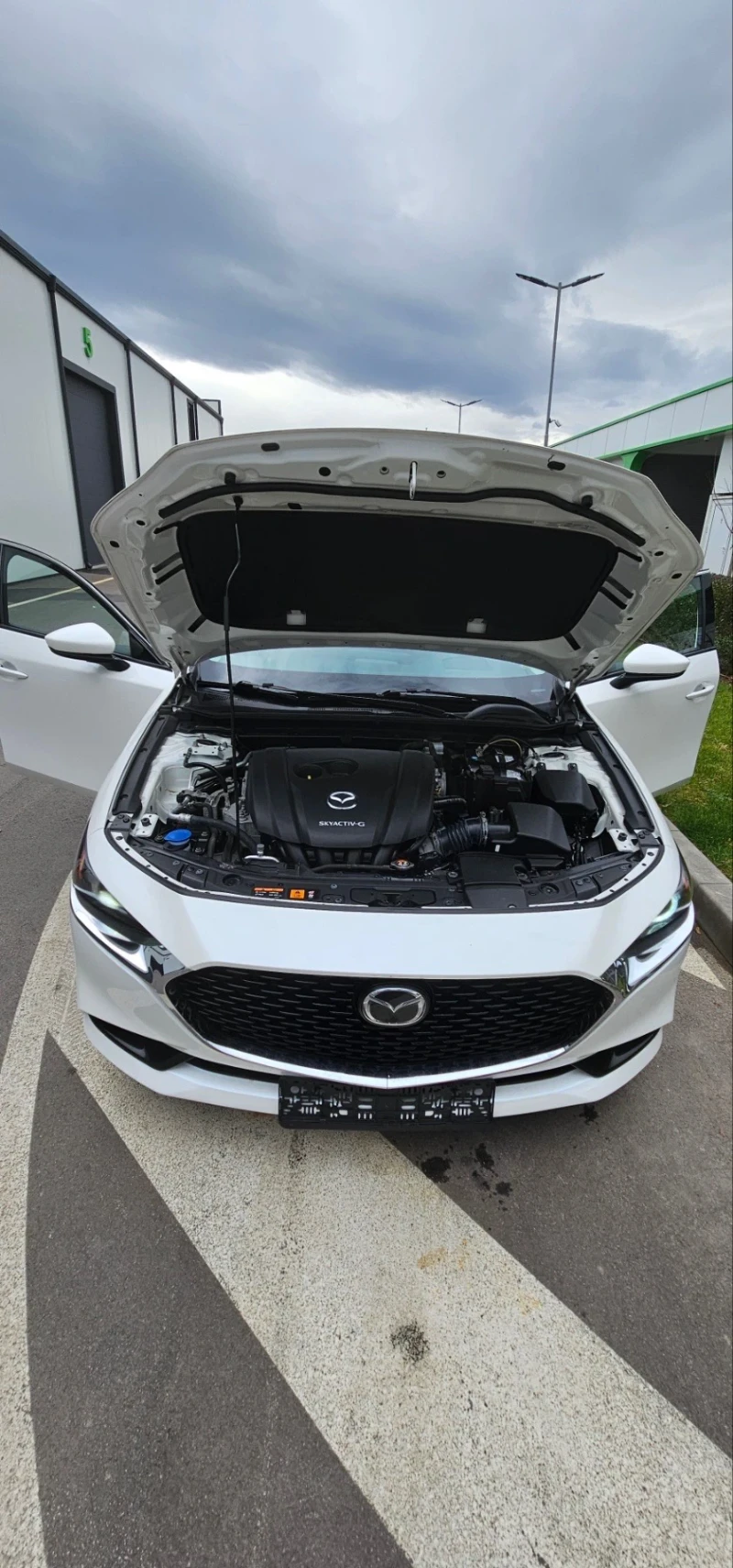 Mazda 3 2.5i  4x4  FULL, снимка 9 - Автомобили и джипове - 52550790