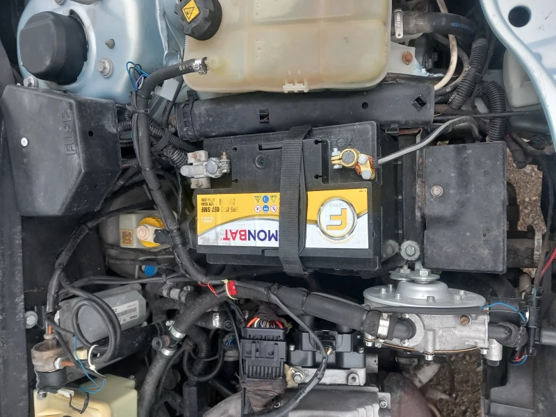 Fiat Bravo 1.4 12v, снимка 11 - Автомобили и джипове - 53301937