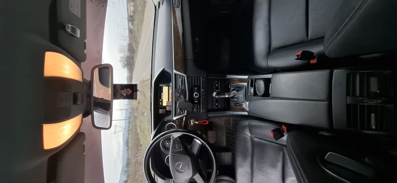 Mercedes-Benz E 200 E 200 CDI 2.0 , снимка 14 - Автомобили и джипове - 53494587
