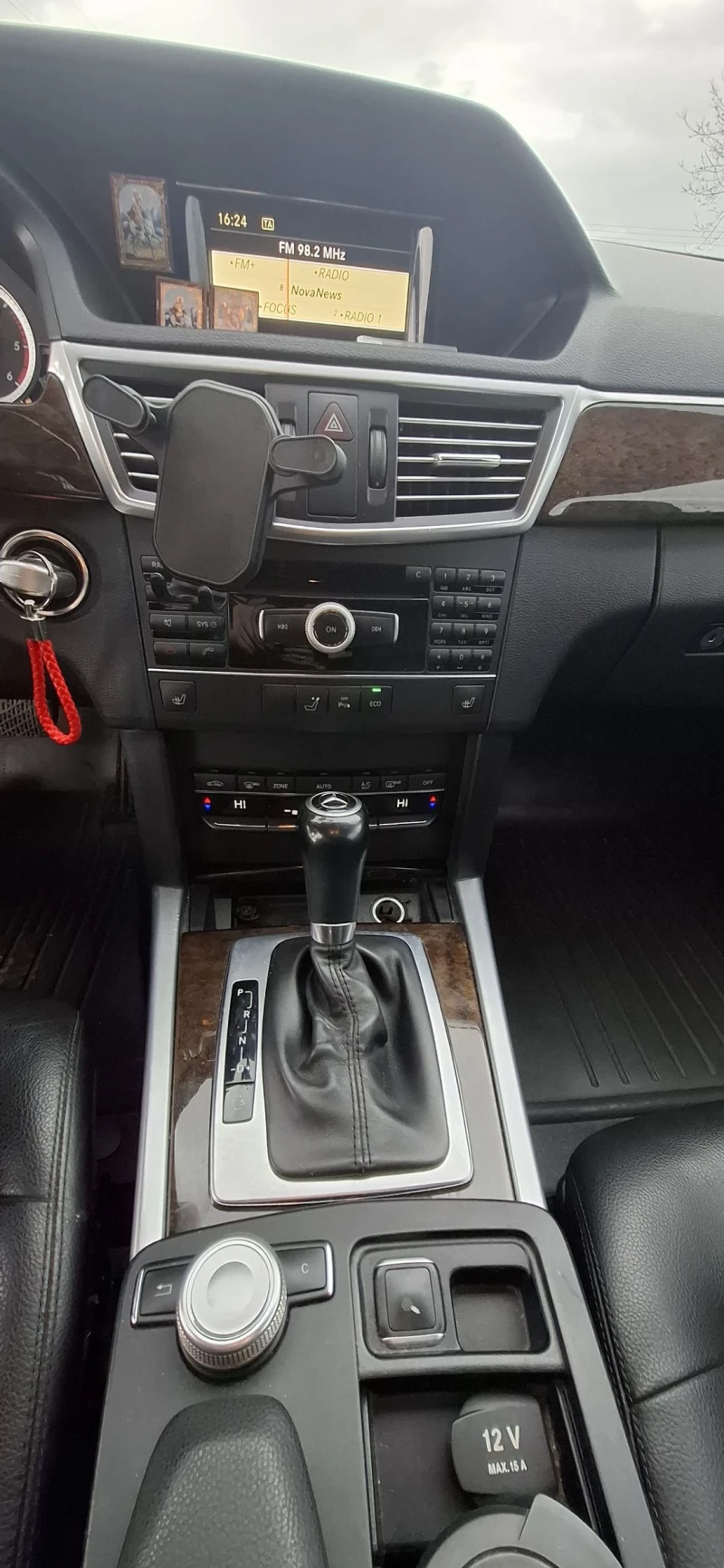 Mercedes-Benz E 200 E 200 CDI 2.0 , снимка 13 - Автомобили и джипове - 53494587