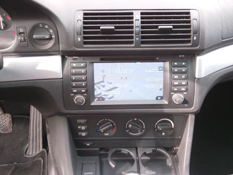 BMW 523 i ///M LPG M/T, снимка 14 - Автомобили и джипове - 53564923