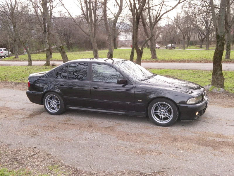 BMW 523 i ///M LPG M/T, снимка 4 - Автомобили и джипове - 53564923