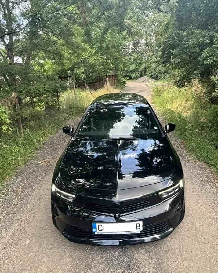 Opel Astra 1.2 SPORTS TOURER, снимка 2 - Автомобили и джипове - 54987463