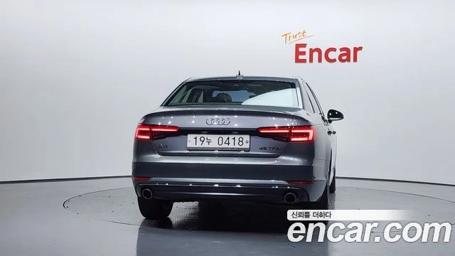 Audi A4, снимка 4 - Автомобили и джипове - 56080953