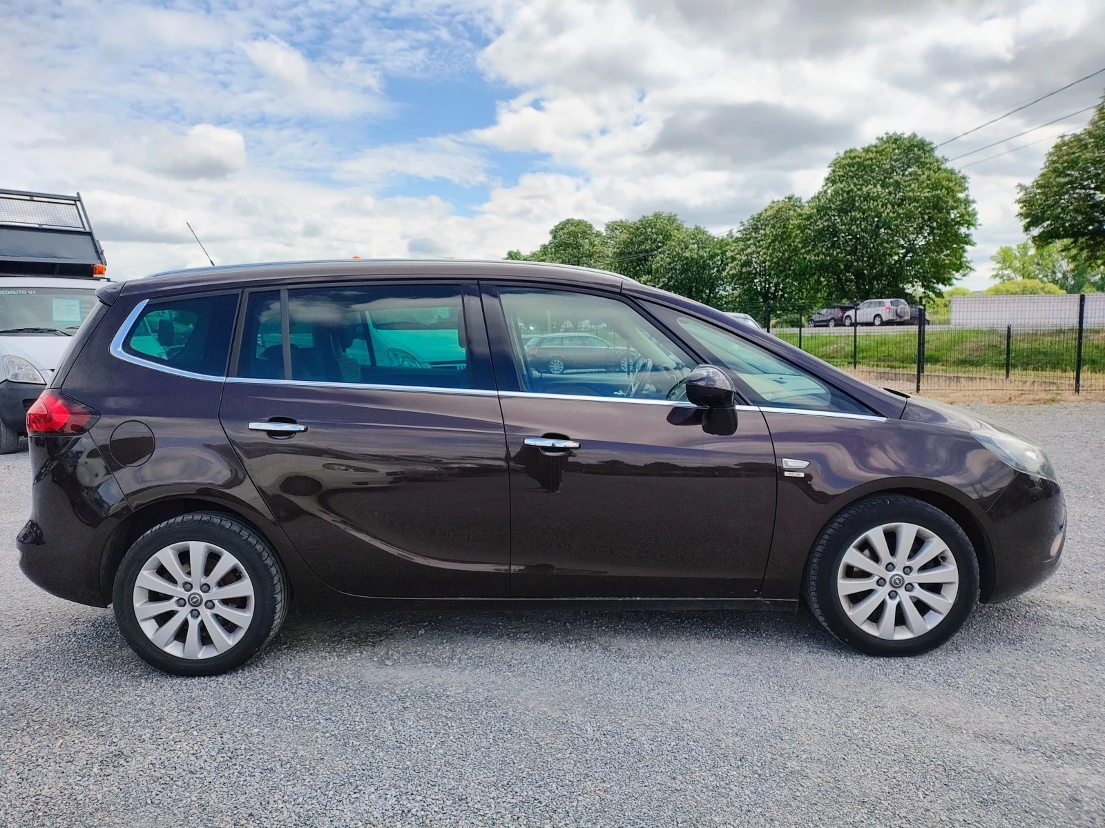 Opel Zafira 1.6  ГАЗ-Метан - изображение 4