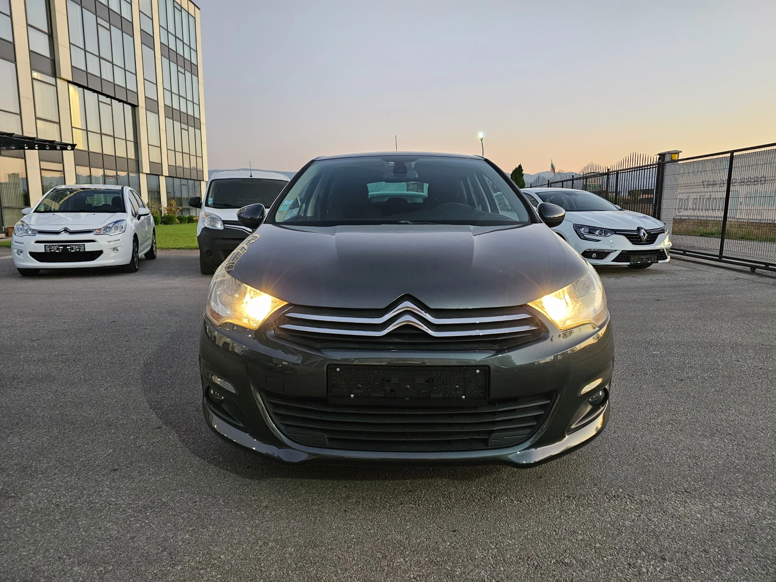 Citroen C4 1.6HDI NAVI TOP TOP - изображение 8