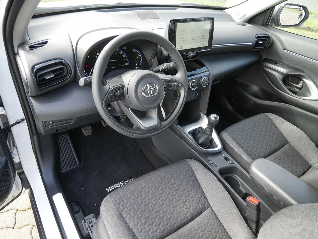 Toyota Yaris Cross 1.5 VVTi Comfort - изображение 8