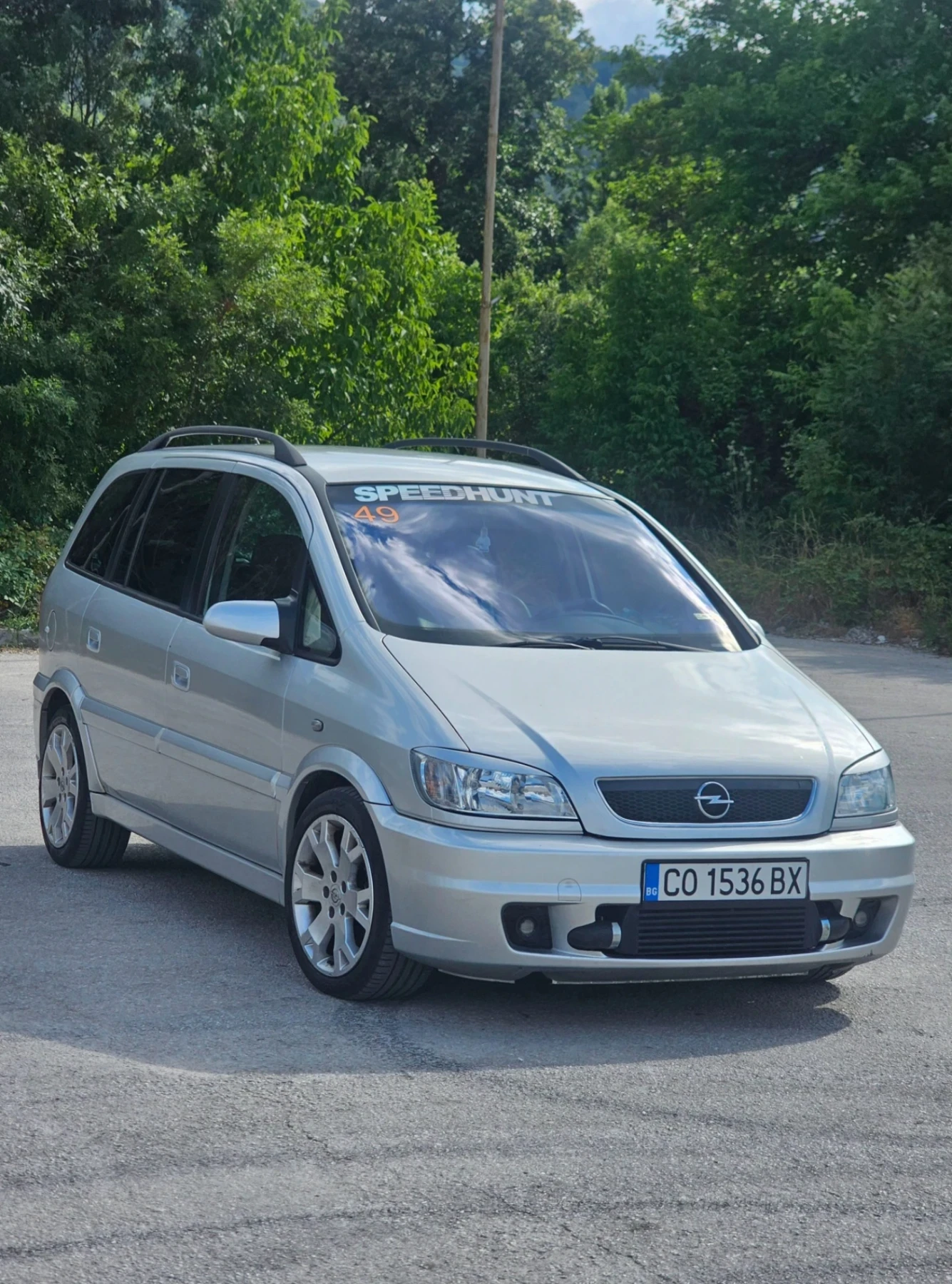 Opel Zafira OPC 2.0 Turbo - изображение 3