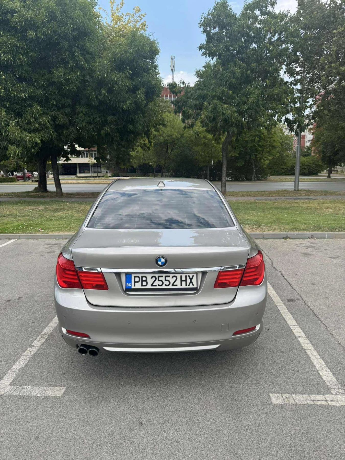BMW 730  - изображение 2