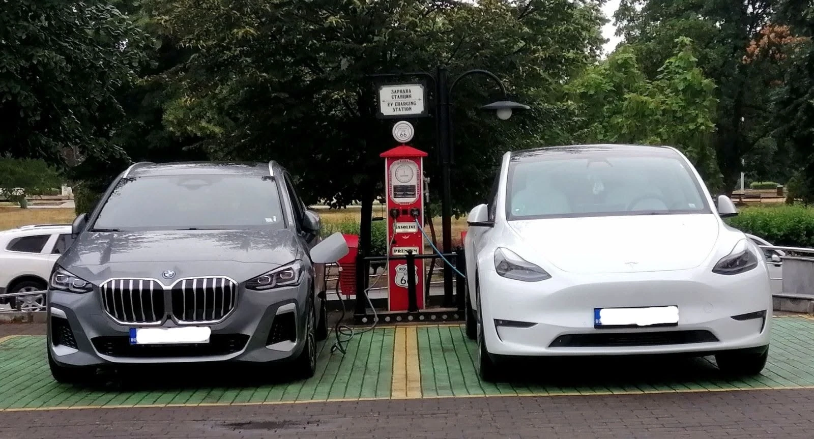 BMW 2 Active Tourer 225e xDrive Plug-in - изображение 3