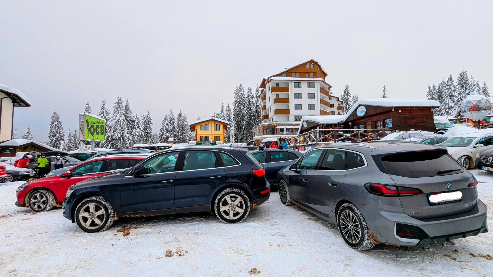 BMW 2 Active Tourer 225e xDrive Plug-in - изображение 8