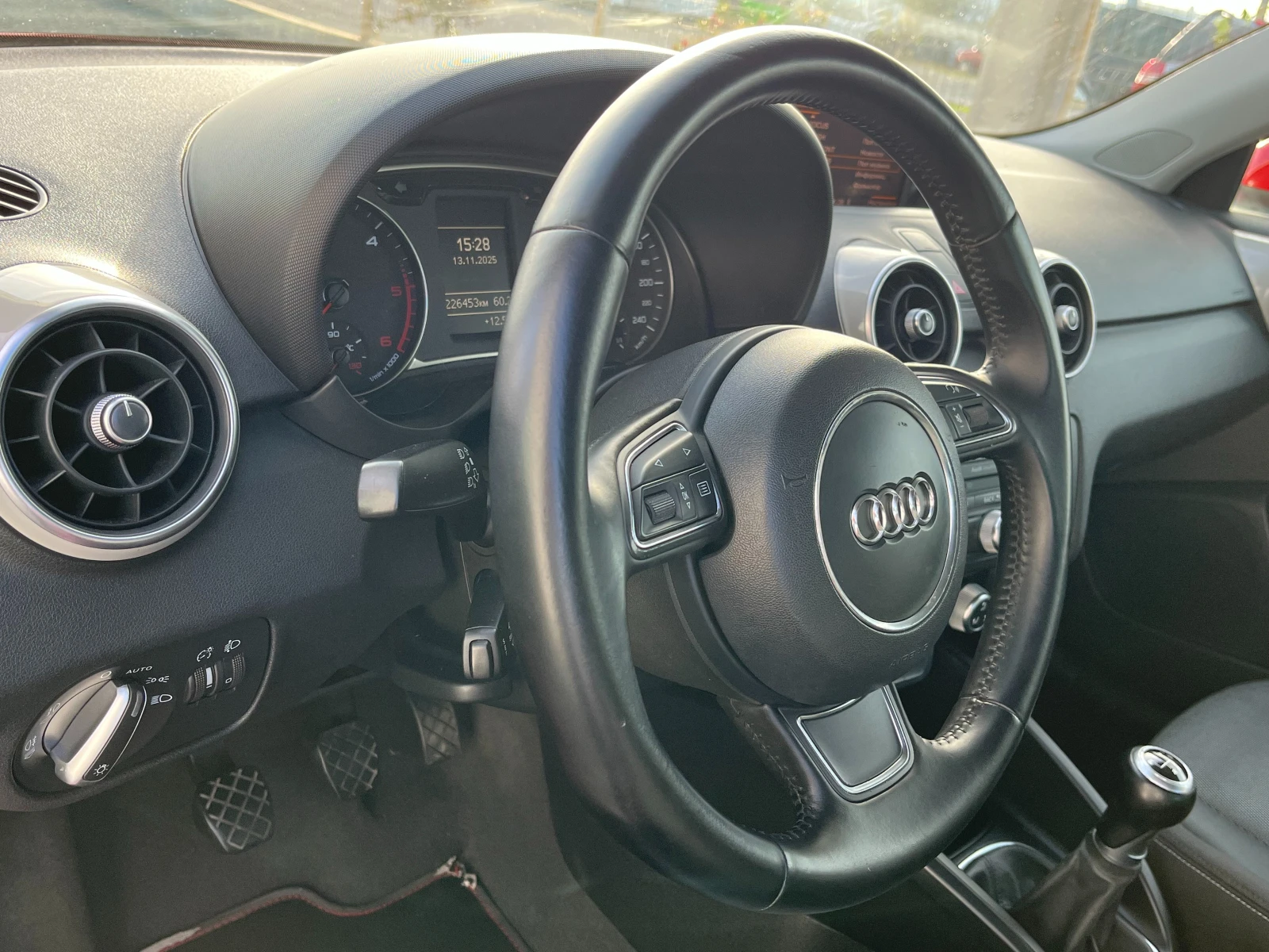 Audi A1 1.6TDI | Mobile.bg   12