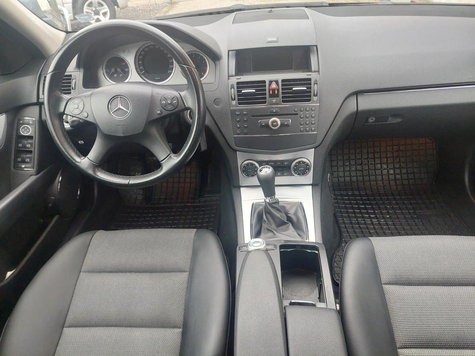 Mercedes-Benz C 180 1, 8i Компресор-156ксТОП СЪСТОЯНИЕ - изображение 10