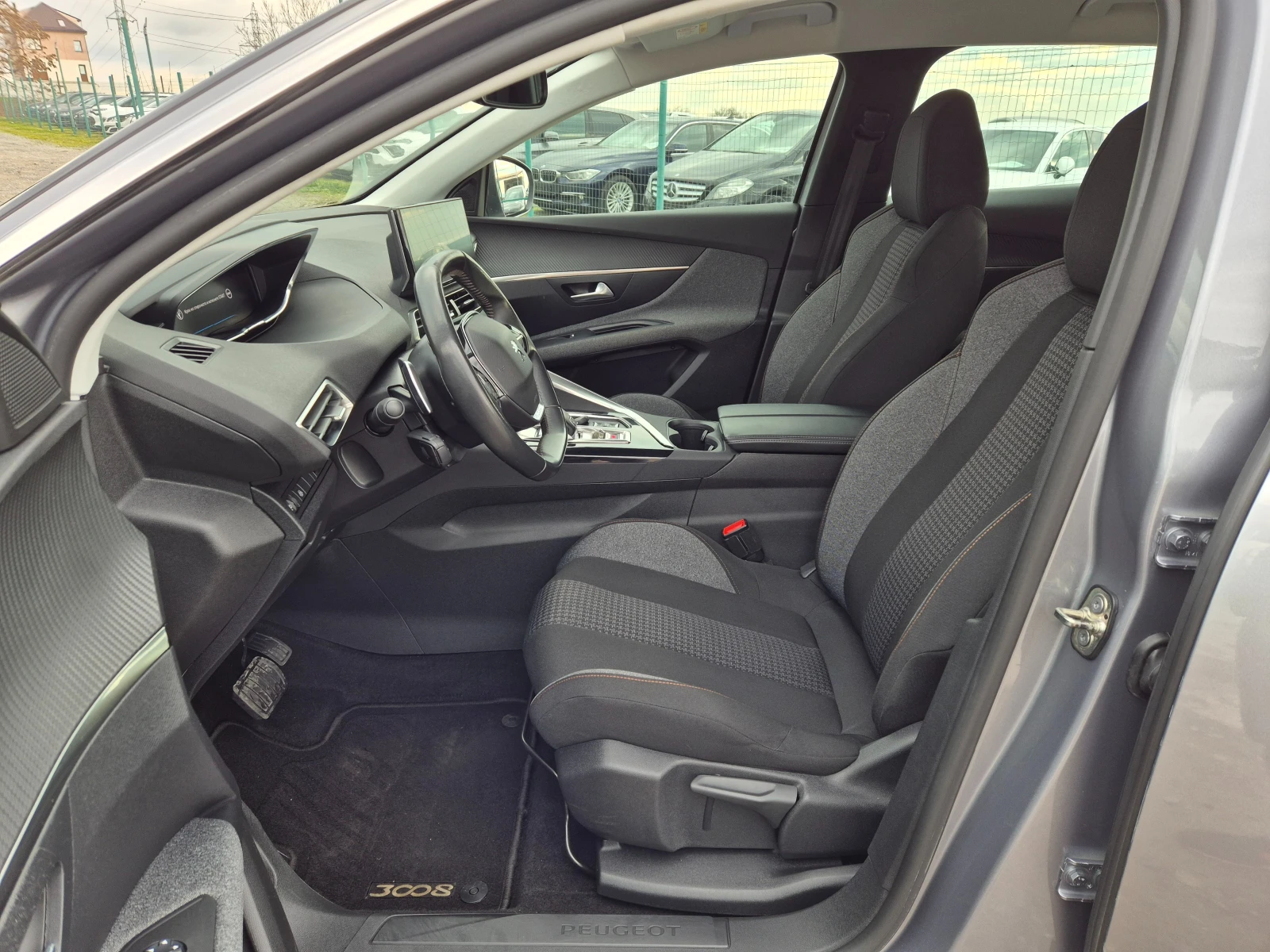 Peugeot 3008 1.5HDI 131�� | Mobile.bg � ����������� 13