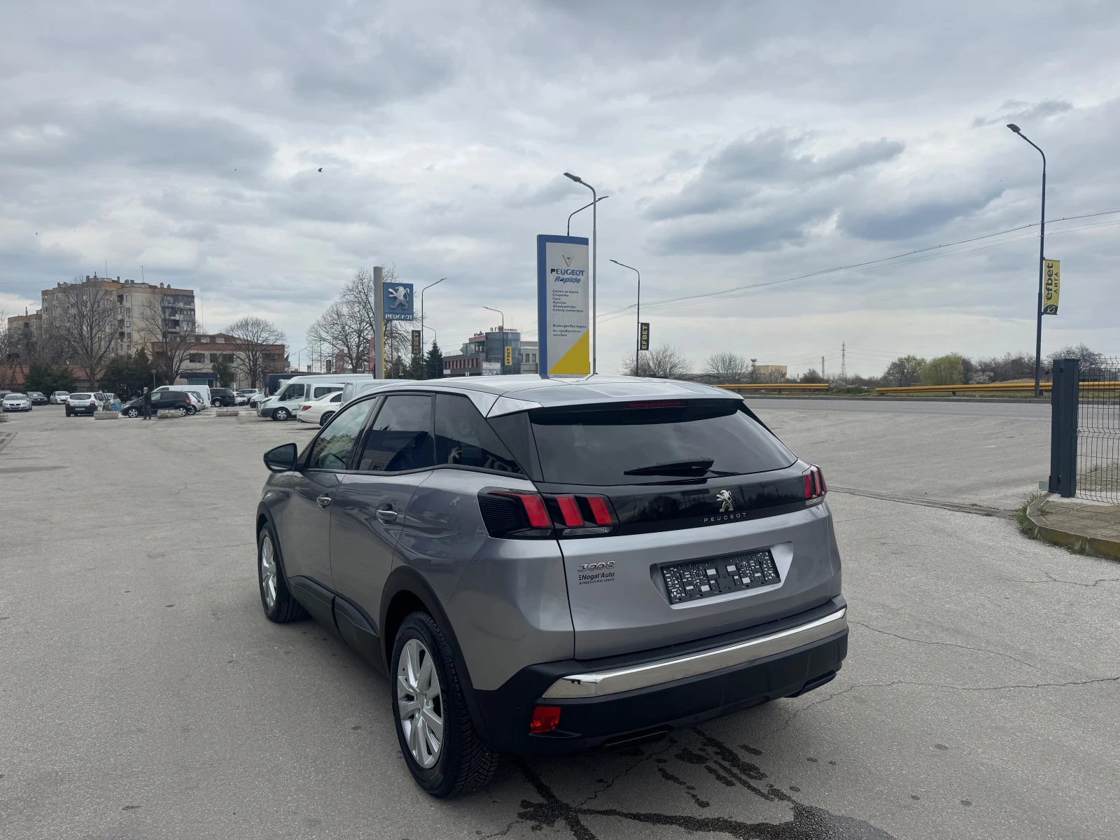 Peugeot 3008 1.6HDI 120kc avtomat, снимка 3 - Автомобили и джипове - 53917209