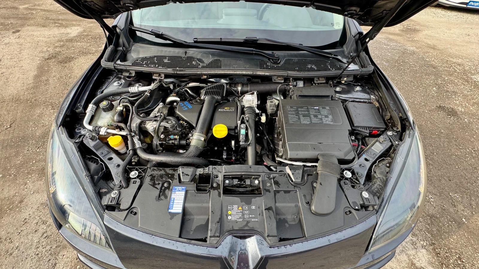 Renault Megane 1.5DCI-110к.с-TEMPOMAT-NAVI, снимка 17 - Автомобили и джипове - 54088389