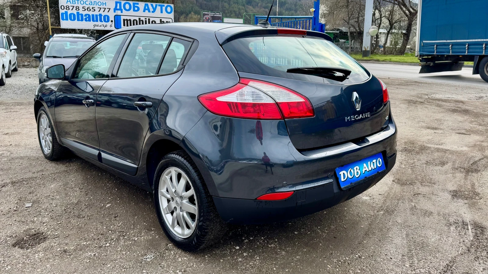 Renault Megane 1.5DCI-110к.с-TEMPOMAT-NAVI, снимка 4 - Автомобили и джипове - 54088389