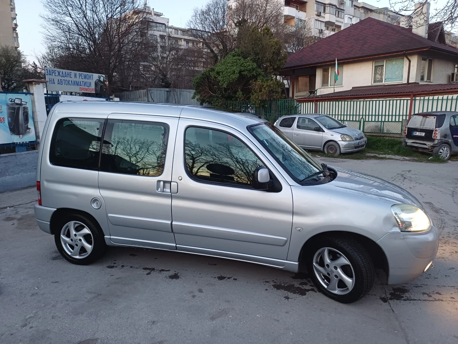 Citroen Berlingo, снимка 8 - Автомобили и джипове - 54114308