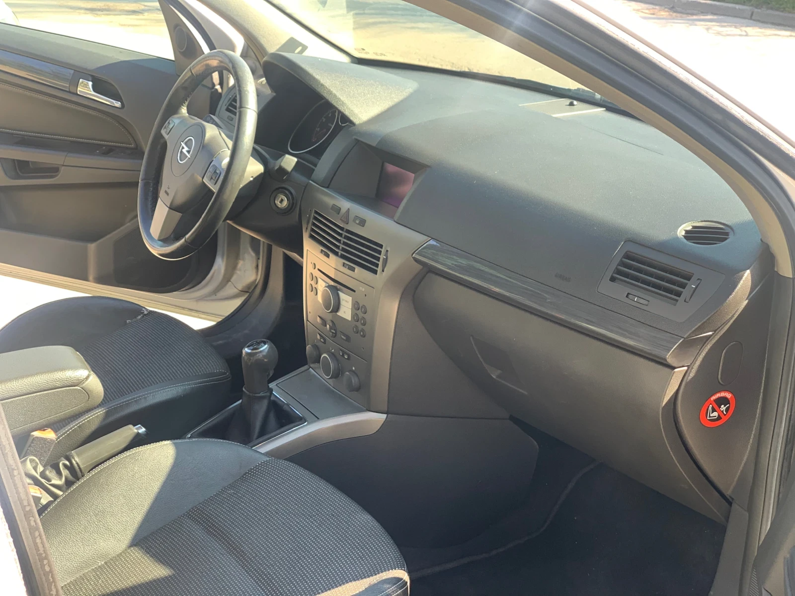Opel Astra, снимка 8 - Автомобили и джипове - 54177190