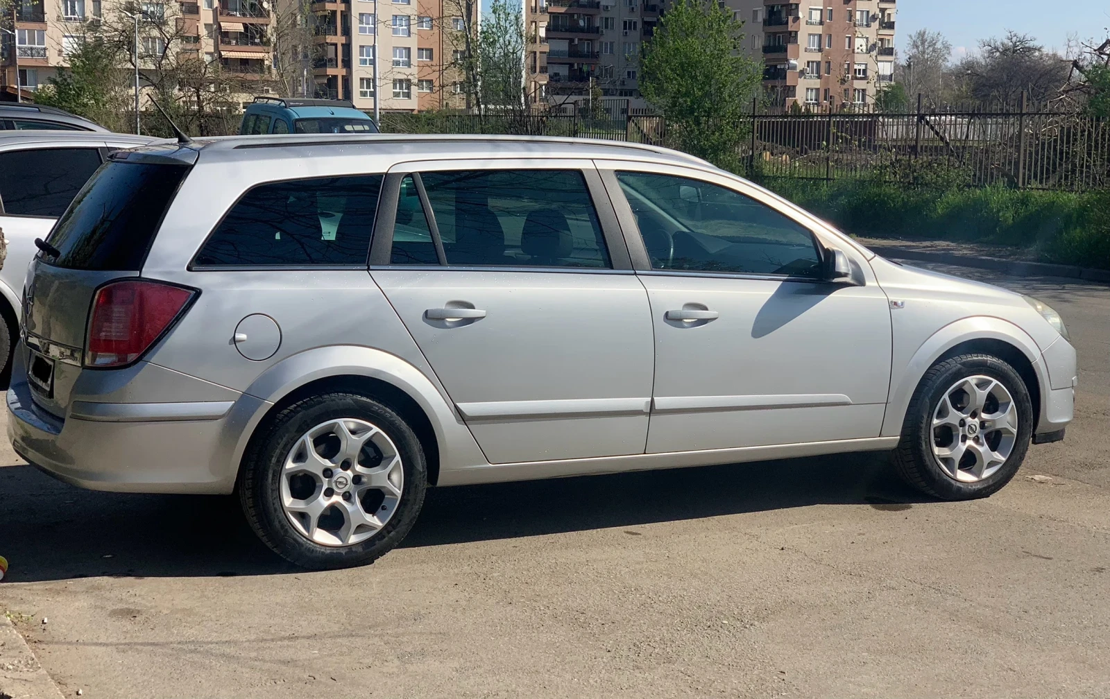 Opel Astra, снимка 4 - Автомобили и джипове - 54177190