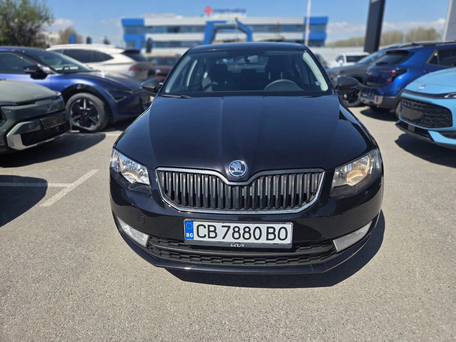 Skoda Octavia Active 1.6D 5MT, снимка 8 - Автомобили и джипове - 54304387