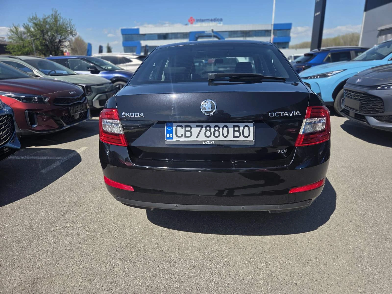 Skoda Octavia Active 1.6D 5MT, снимка 9 - Автомобили и джипове - 54304387