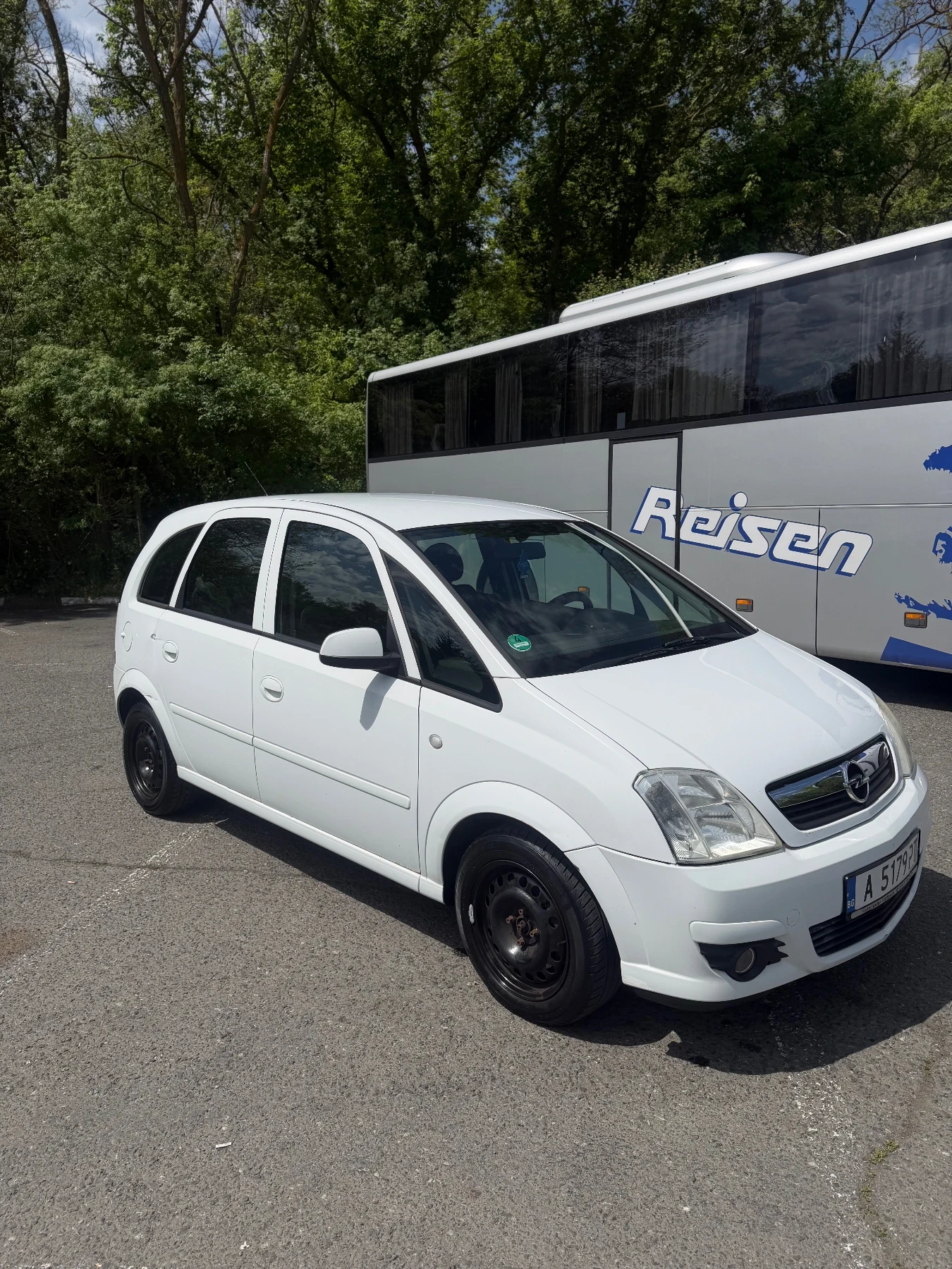 Opel Meriva 1.6i, снимка 3 - Автомобили и джипове - 54526142