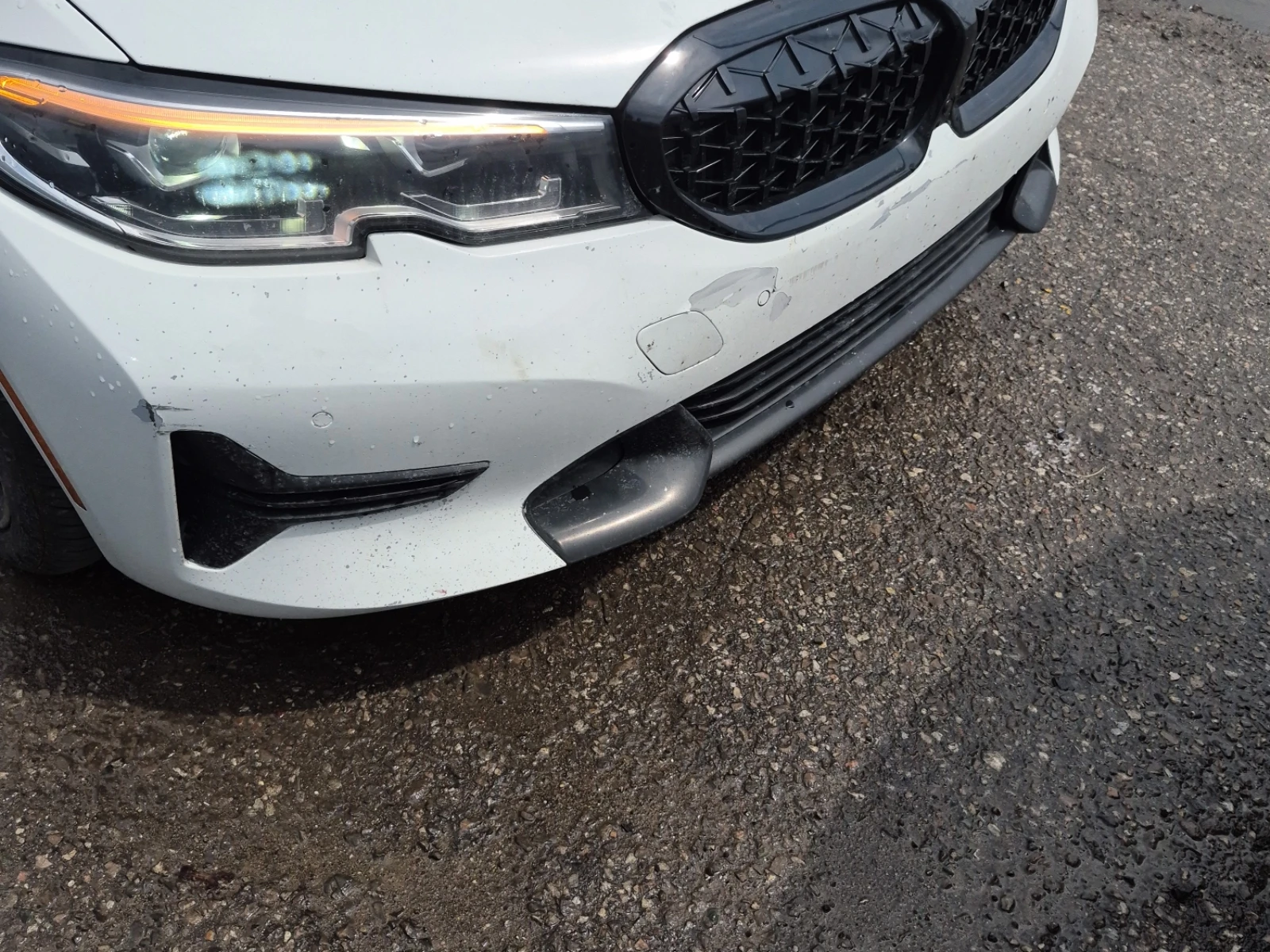 BMW 330 I XDRIVE, снимка 2 - Автомобили и джипове - 54757226