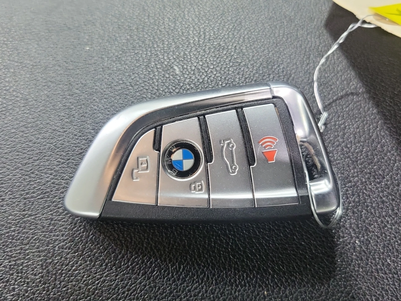 BMW 330 I XDRIVE, снимка 16 - Автомобили и джипове - 54757226