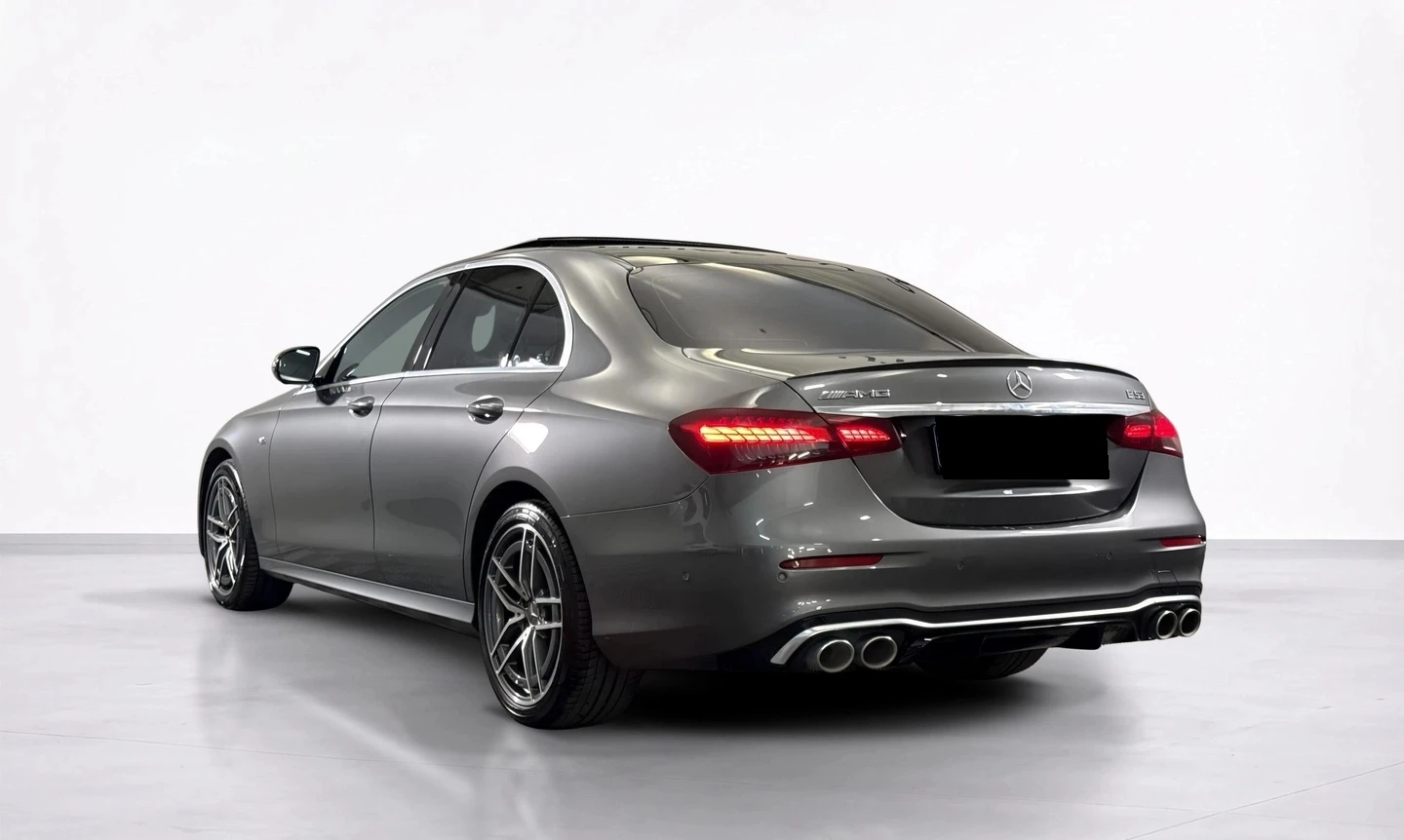 Mercedes-Benz E 53 AMG 4MATIC+ Sedan, снимка 3 - Автомобили и джипове - 54855709