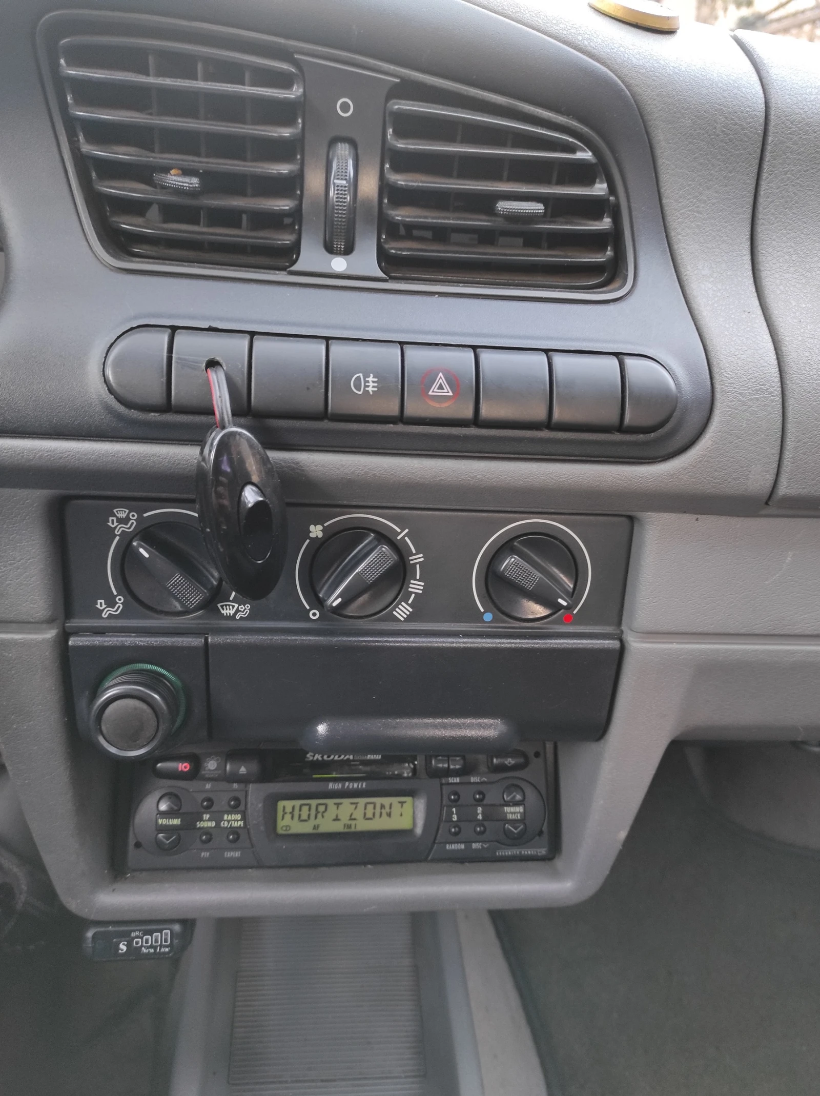 Skoda Felicia Pickup, снимка 6 - Автомобили и джипове - 54875617