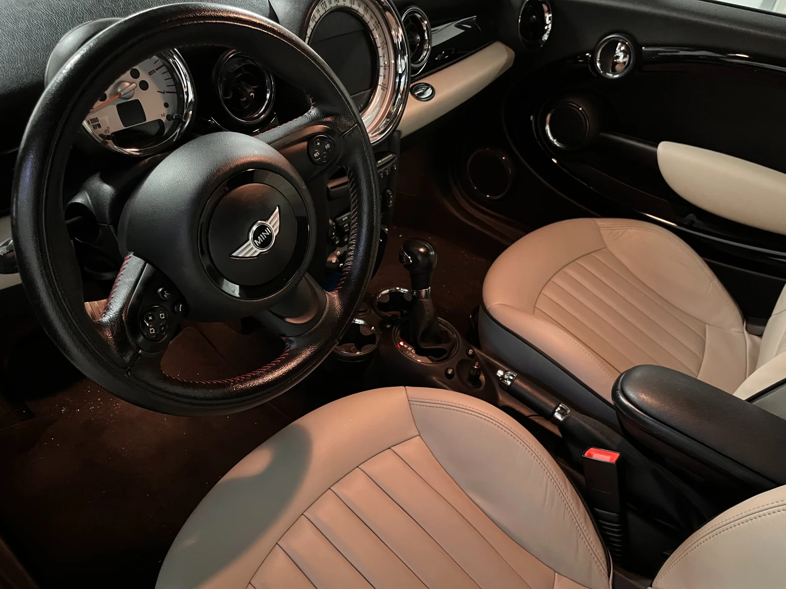 Mini Coupe JCW SD 2.0, снимка 10 - Автомобили и джипове - 55400230
