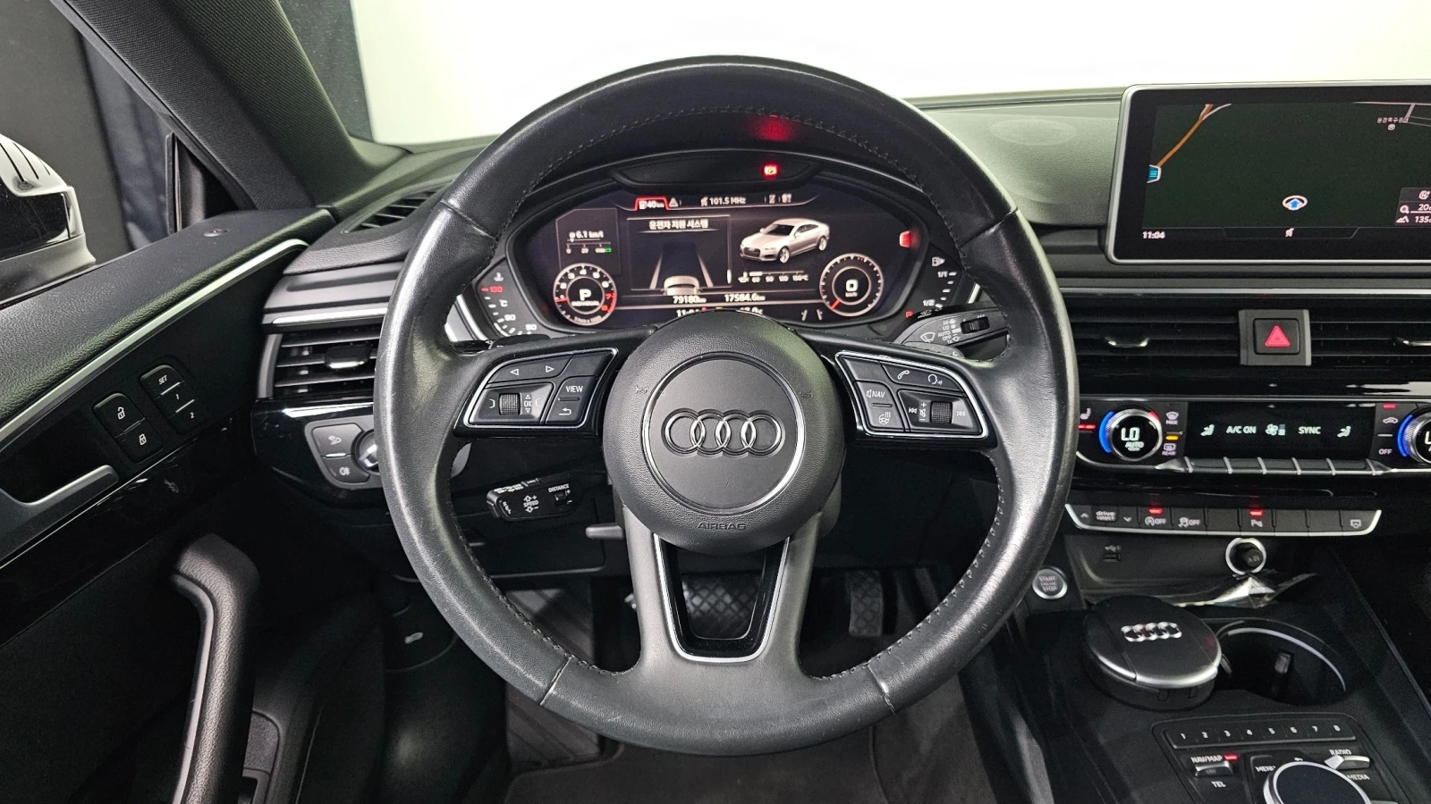 Audi A5 2.0 45TFSI Quattro , снимка 12 - Автомобили и джипове - 56163236