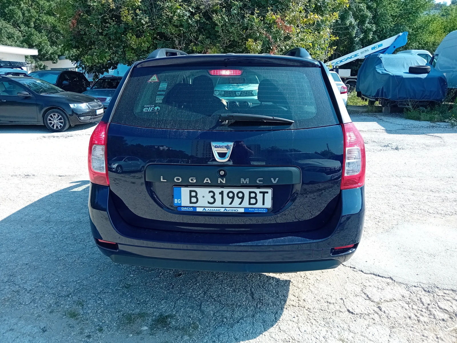 Dacia Logan, снимка 6 - Автомобили и джипове - 56410133