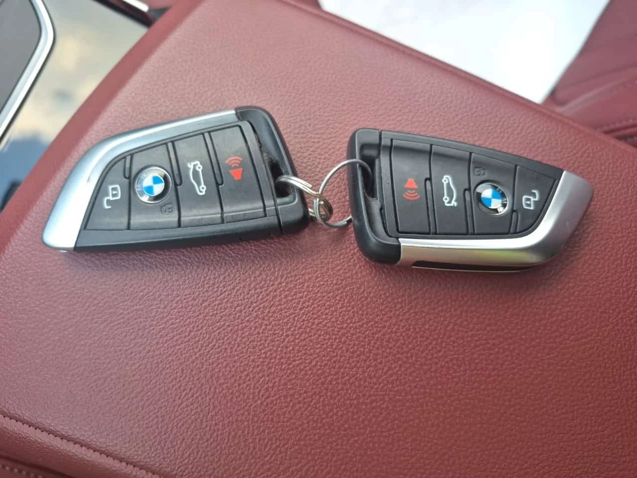 BMW 330 * 330E XDRIVE * CARFAX * ����� �� ����������� | Mobile.bg � ����������� 8