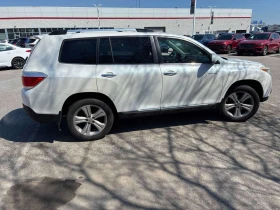 Toyota Highlander * Limited * PANO* KEYLESS* ПОДГРЕВ* , снимка 3